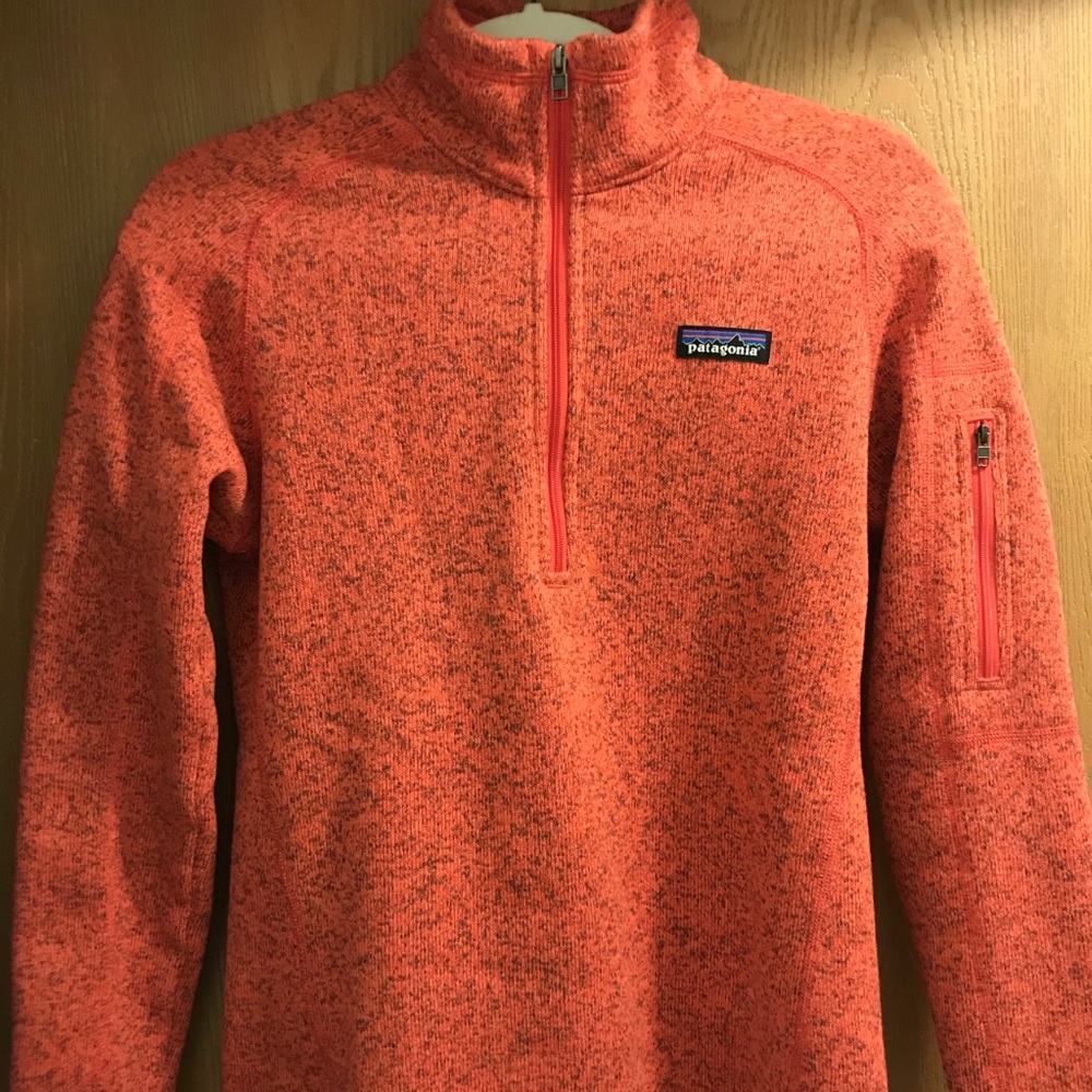 Women’s Patagonia Coral Quarter Zip - Never Worn